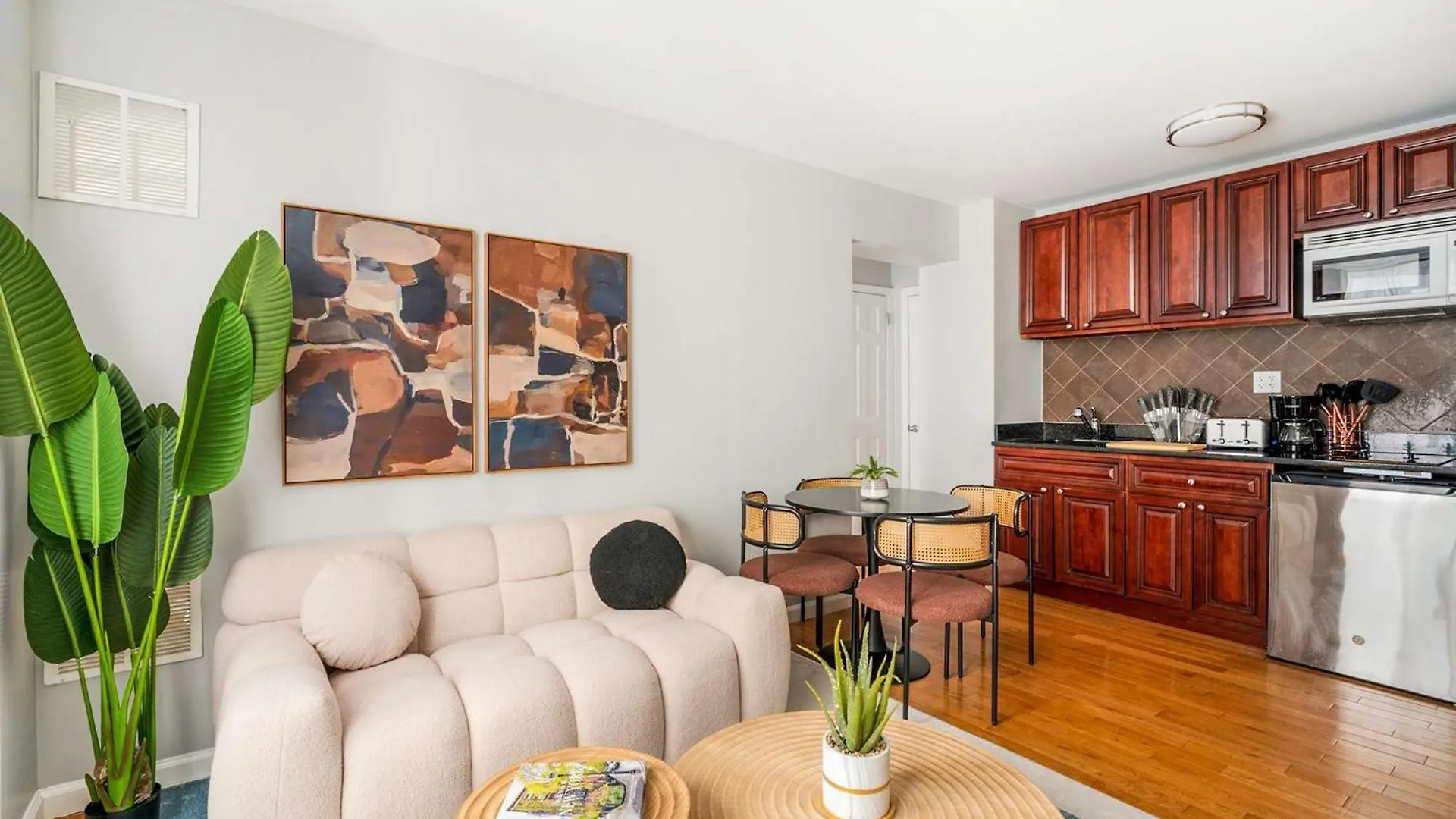 73-806 New 1Br 1Bth Uws Doorman Gym Apartment New York United States